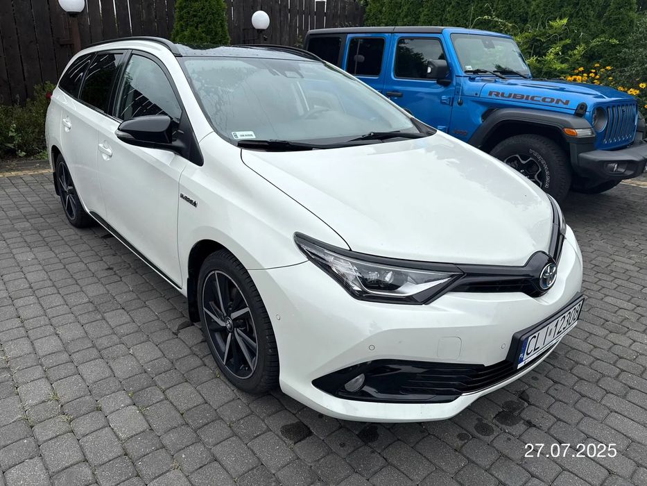 Toyota Auris TOYOTA AURIS 1.8 Hybryda 2019' Selection, polski salon, zamiana