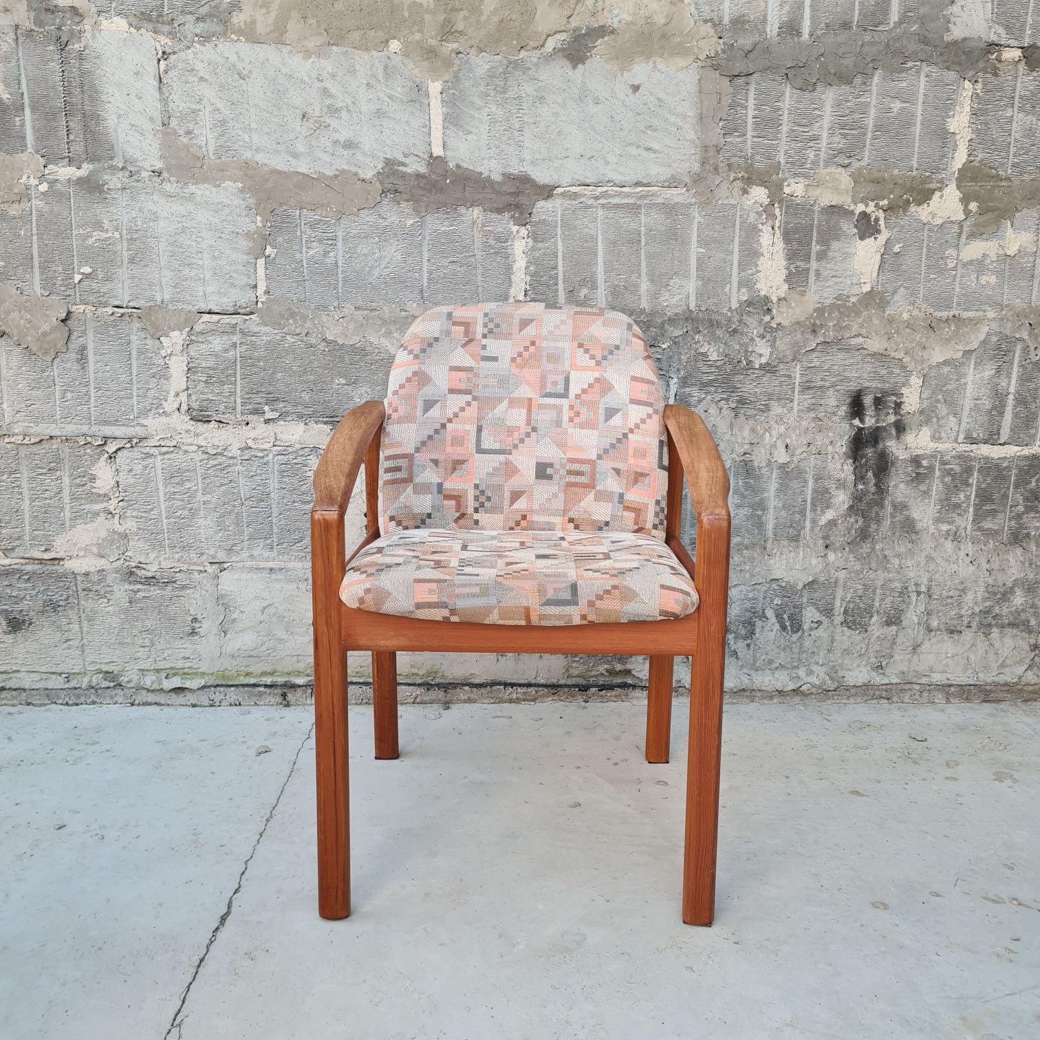 Duński tekowy fotel lata 70 80 mid century modern retro vintage prl