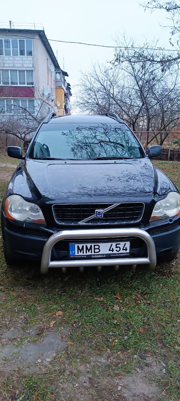 Volvo xc90 не розмитнена!