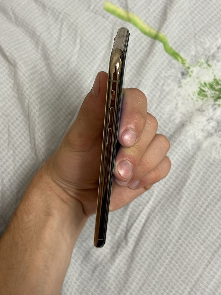 Айфон XS gold 256 gb