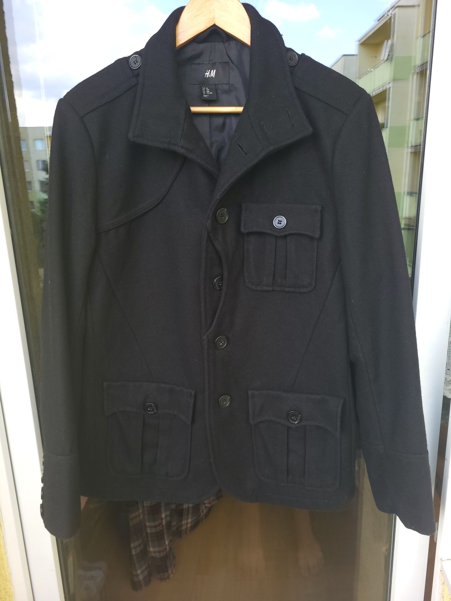 Czarna, jesienna kurtka H&M 50 175/100 stójka kołnierz. Na wysoką osob