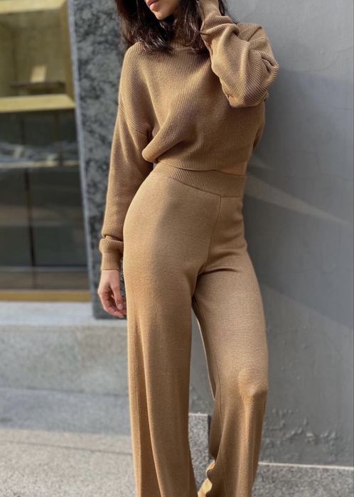 Костюм с брюками українського бренду n7_enseven