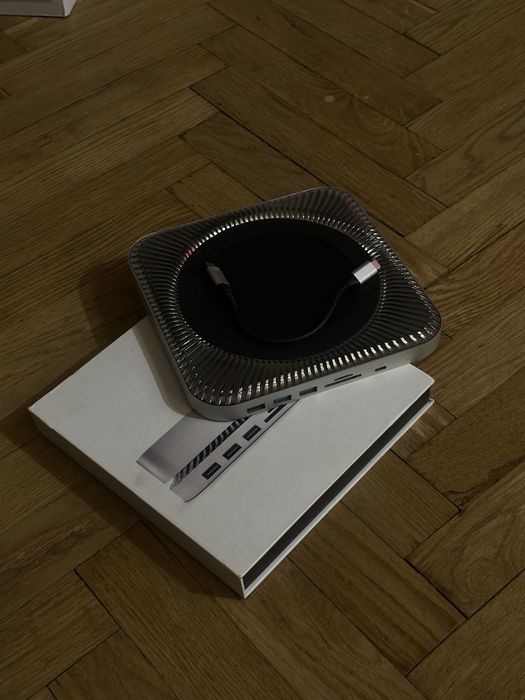 Хаб підставка доя MacMini