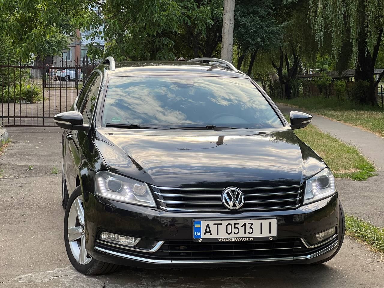 Пасат б7  дуже гарний стан