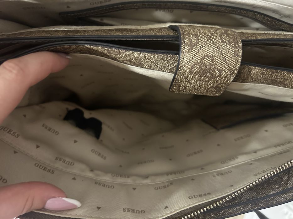 Torebka damska beżowa GUESS