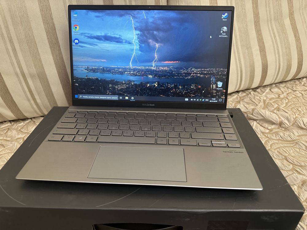 Assus ZenBook UM425UG Ryzen 5 512SSD M2