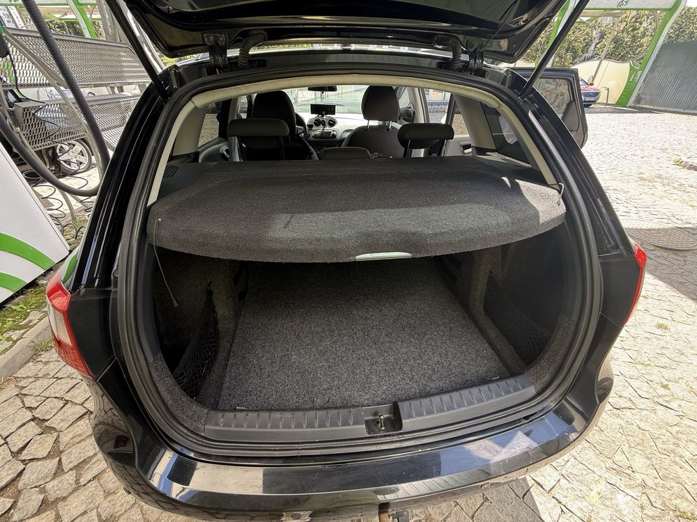 Seat ibiza 2011р