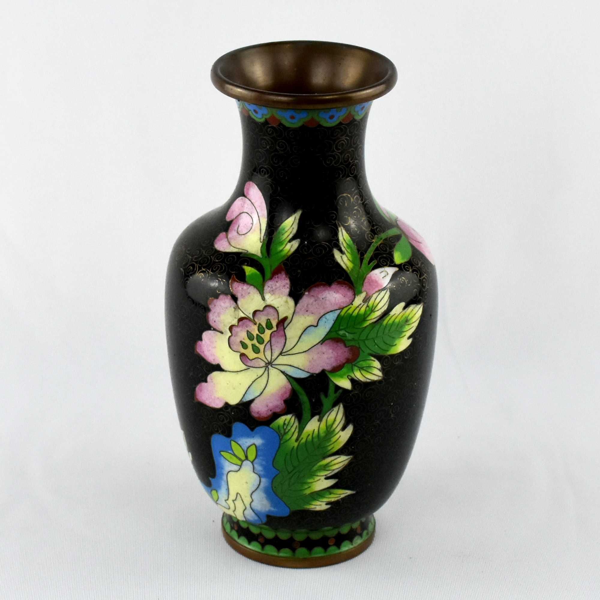 Jarra em Cloisonné, China, decorada com flores, séc. XX