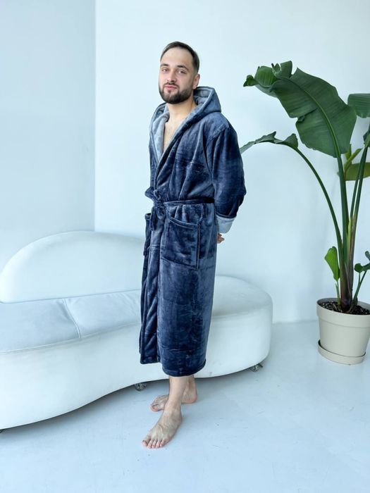 Чоловічий махровий халат з капюшоном