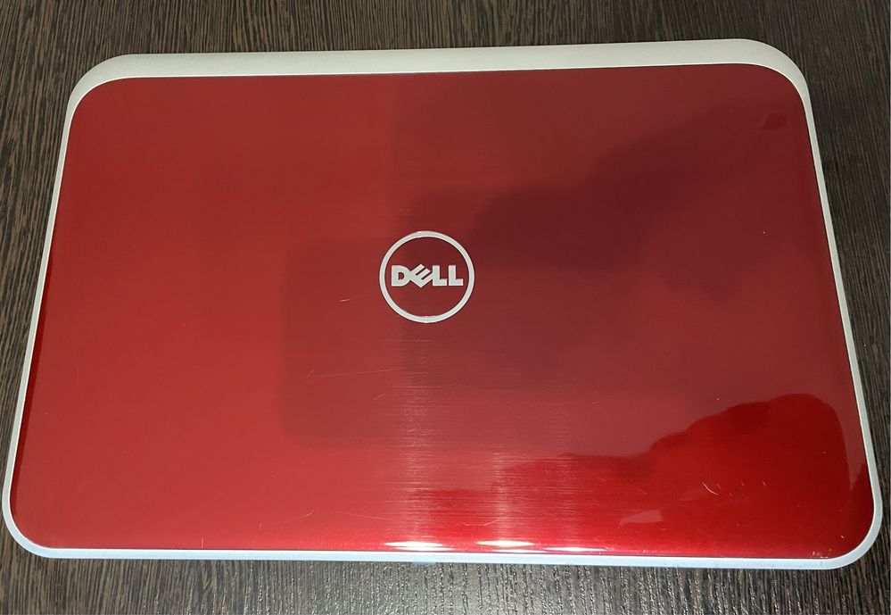 Ноутбук Dell Inspiron 5520