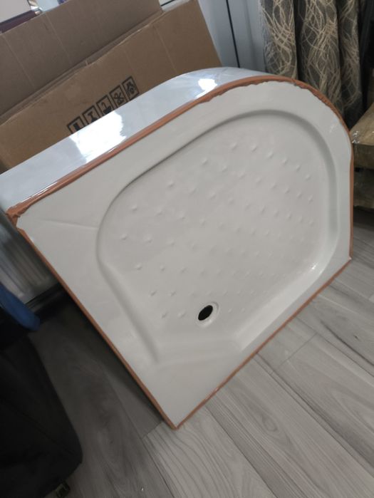 Душовий піддон 80*80