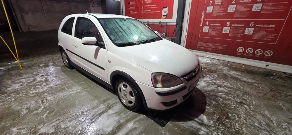 Opel Corsa C 1.3cdti 2005r