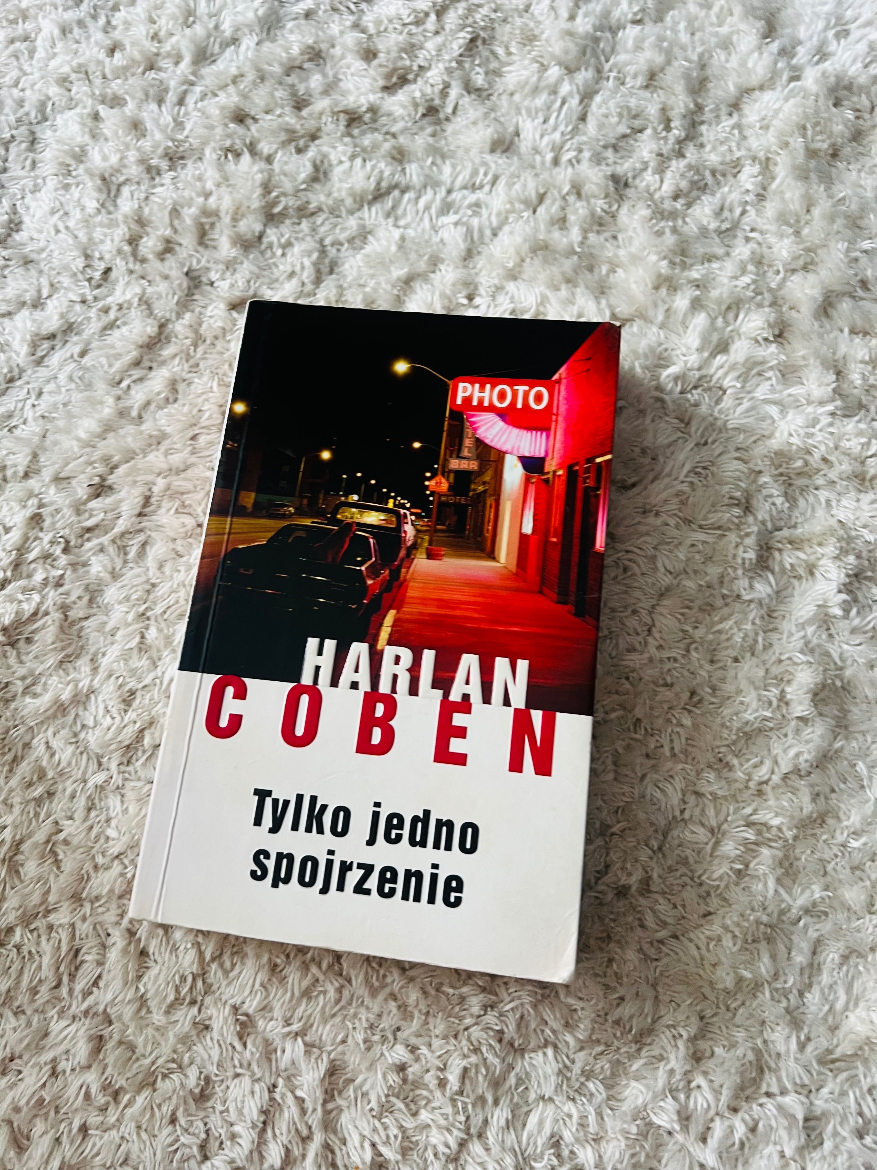 Książka kryminał thriller Tylko jedno spojrzenie Harlan Coben