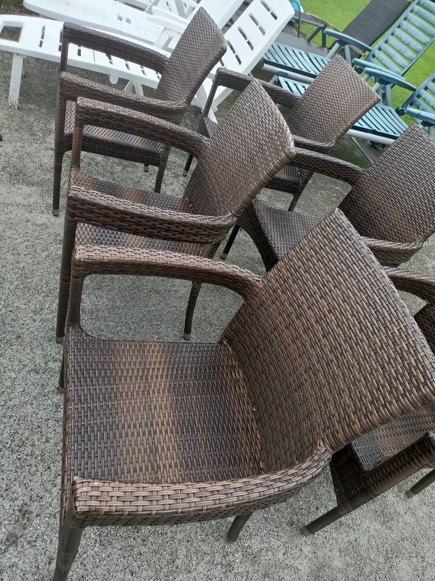 Sprzedam 6 krzeseł z technorattanu