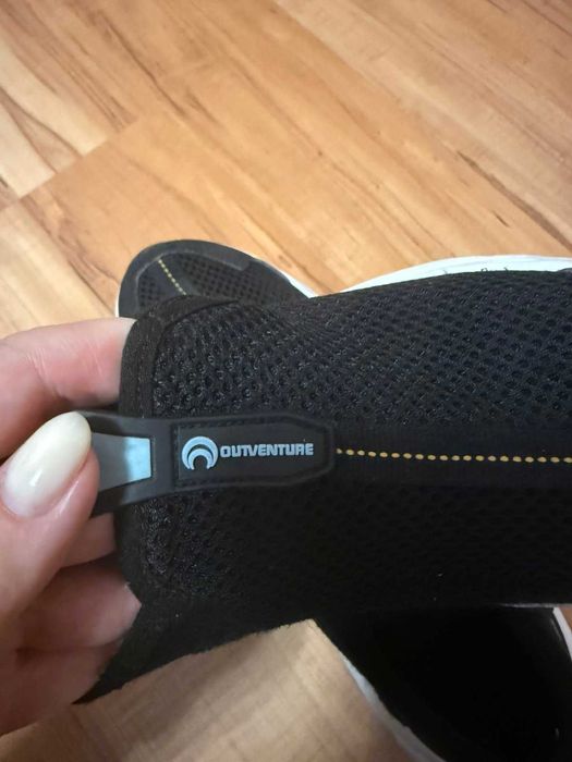 Кросівки дитячі Outventure (довжина стопи 22см)