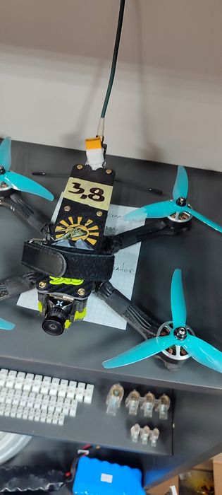 5" FPV дрон 5" в отличном состоянии новый готовый к полёту