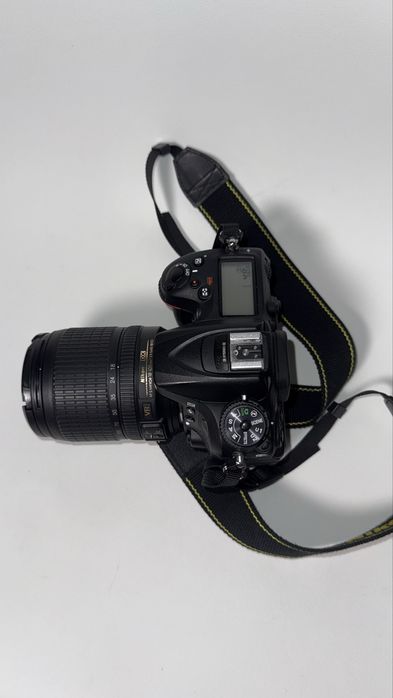 Фотоапарат Nikon D-7200