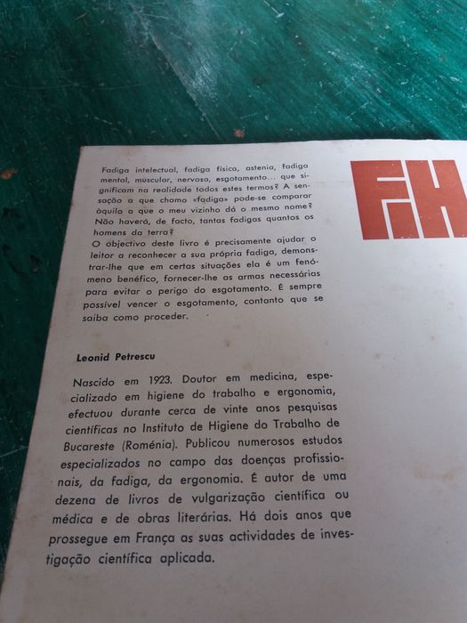 Livro "  A FADIGA" De Leonid Petrescu da Portico.