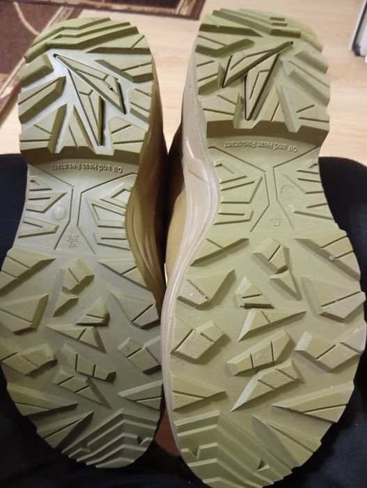 Тактичні військові берци