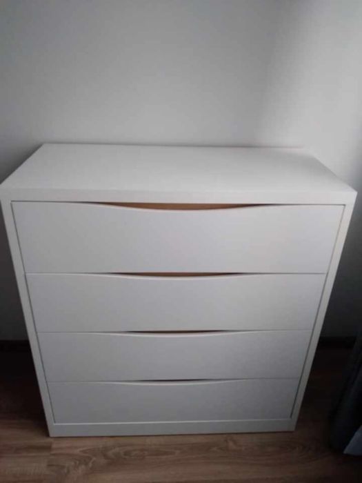 Komoda Szafa i 2 pufy ZESTAW