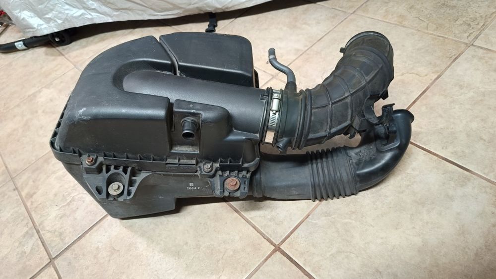 Obudowa filtra powietrza Honda Civic Type R EP3 (K20)