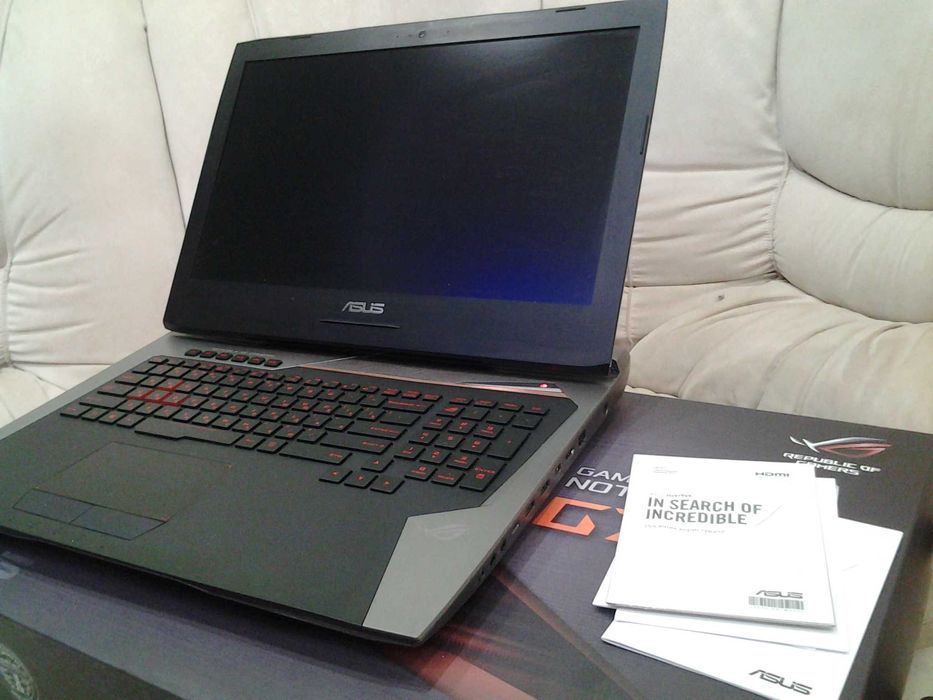 Ноутбук Asus Core i7, память 48 ГБ, video 8 гб, экран 17,3 Full HD