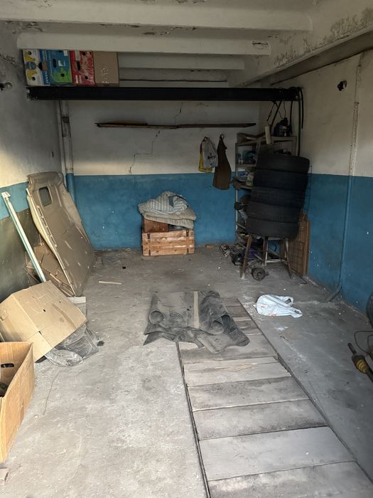 Продам капітальний гараж