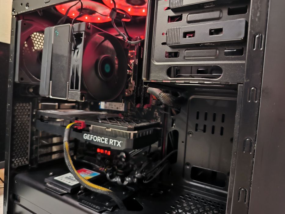 Ігровий Комп'ютер Ryzen 7 5700X / RTX 4060 / 16GB