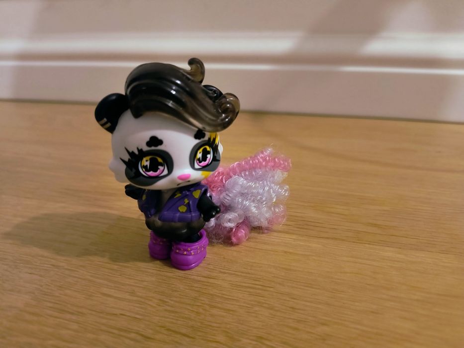 Duża figurka Cloudees - Surly Panda - Stormyville