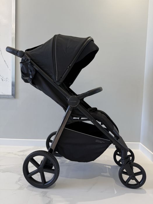 Коляска Carello Bravo Plus CRL Jet Black