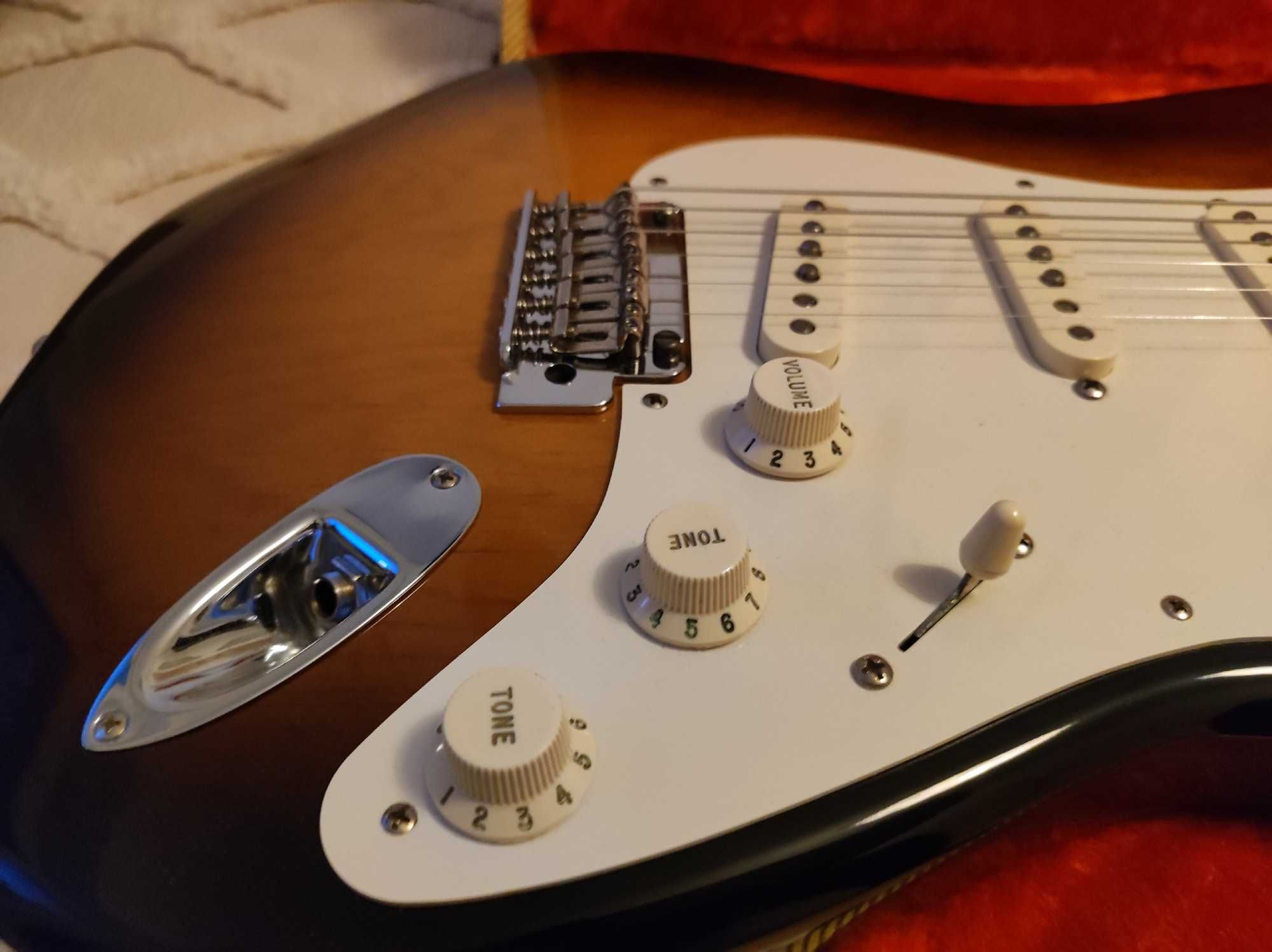 Fender Stratocaster Classic 50s Custom Shop Designed + case zobacz!