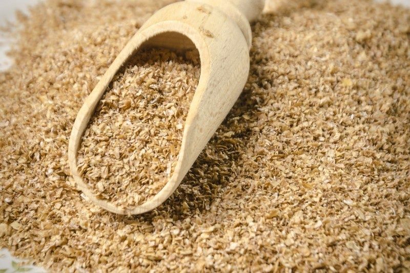 Otręby pszenne, kukurydza sucha