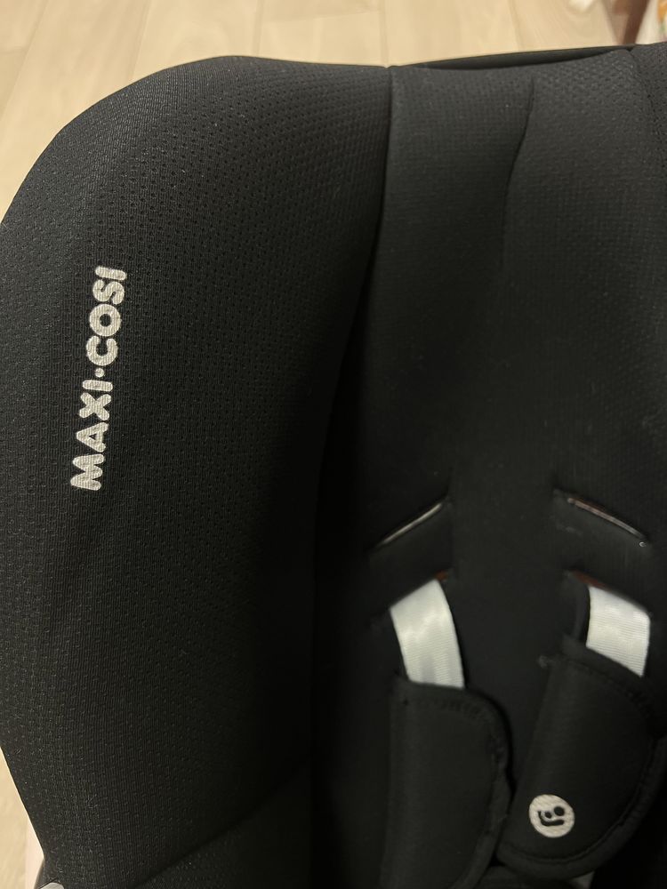 Автокрісло дитяче  Maxi Cosi Cabriofix до 13 кг