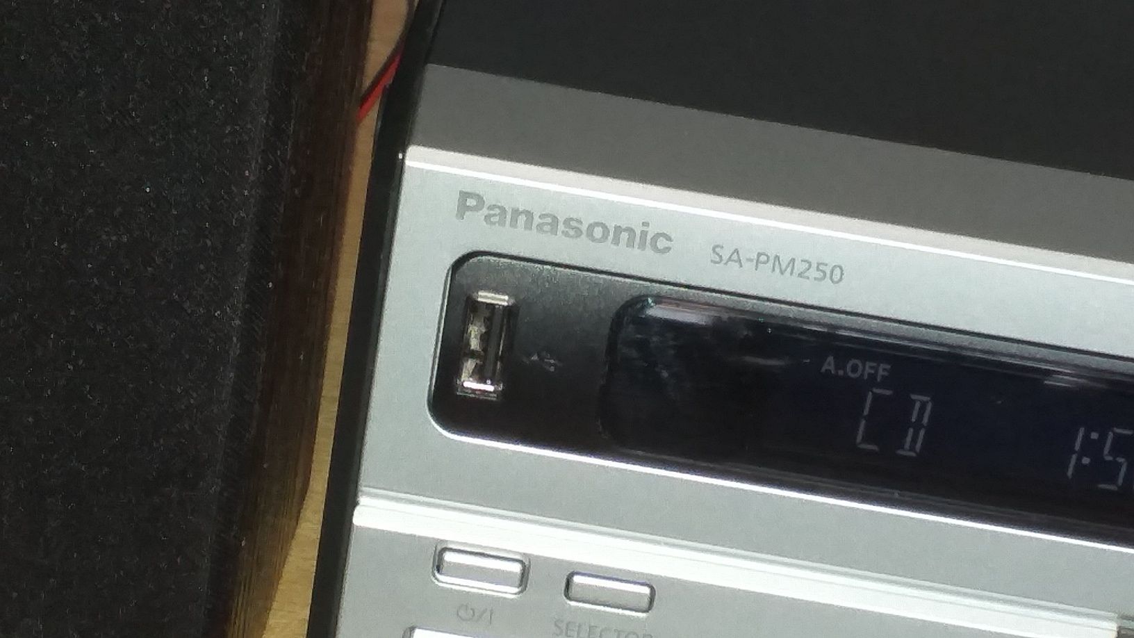 Mini wieża Panasonic SA-PM250