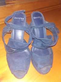 Sandálias azul marinho
