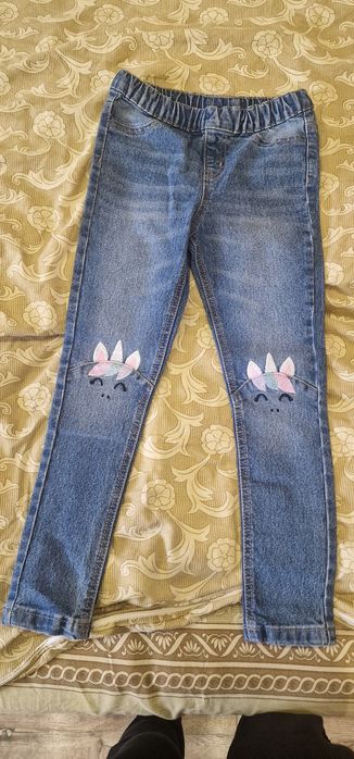 Джинси новие на рост 128 см