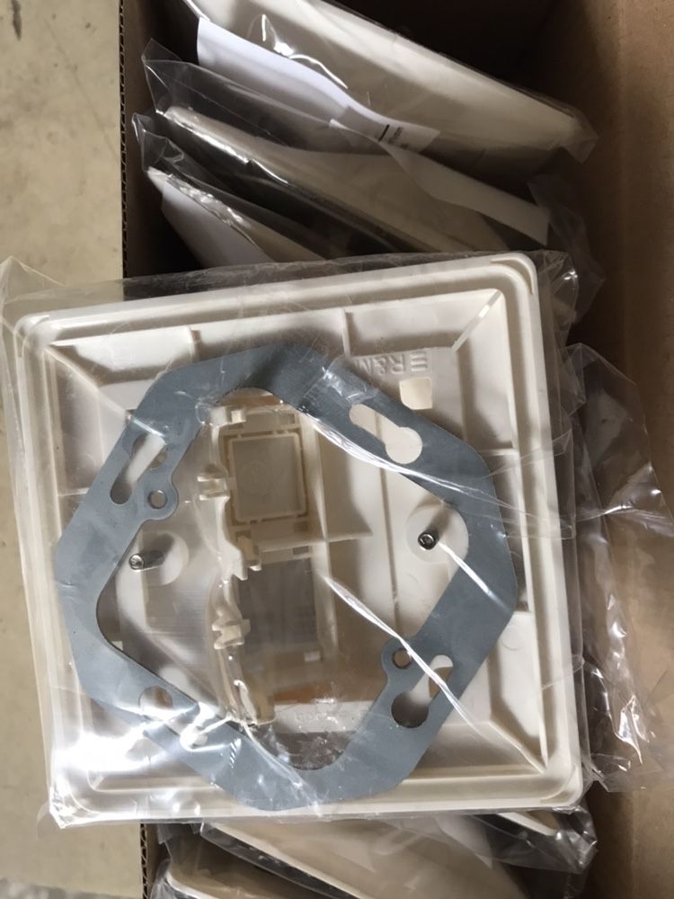 R&M RJ-45 модулі та розетки