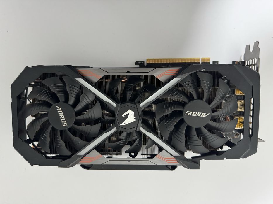 Відеокарта RTX2060 6 gb Gigabyte