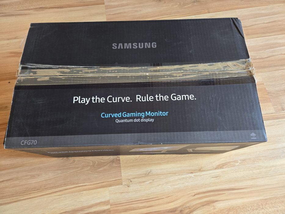 Monitor Samsung C24FG70FQU Curved