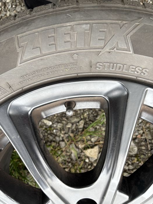 Koła zimowe aluminiowe komplet ATT Fiat tipo itp. Et-39 5x98 215/60/16