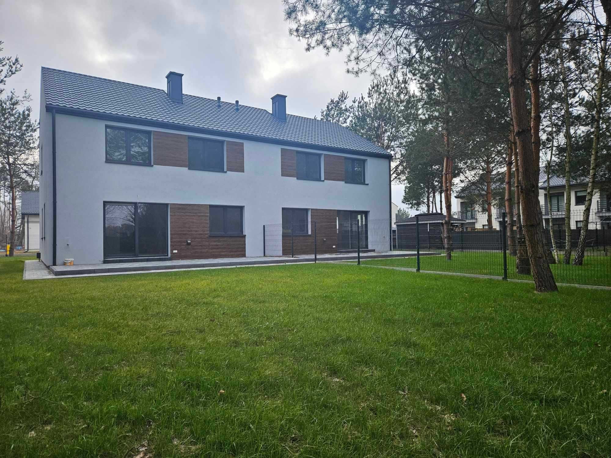 Duży dom 148 m2 w zabudowie bliźniaczej - Grodzisk Maz- Wólka Grodz