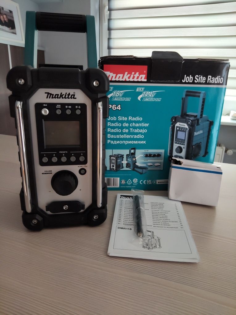 Radio budowlane Makita DMR 116