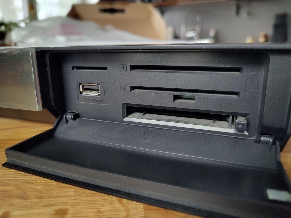 Tuner Dekoder Formuler F1 Enigma 2