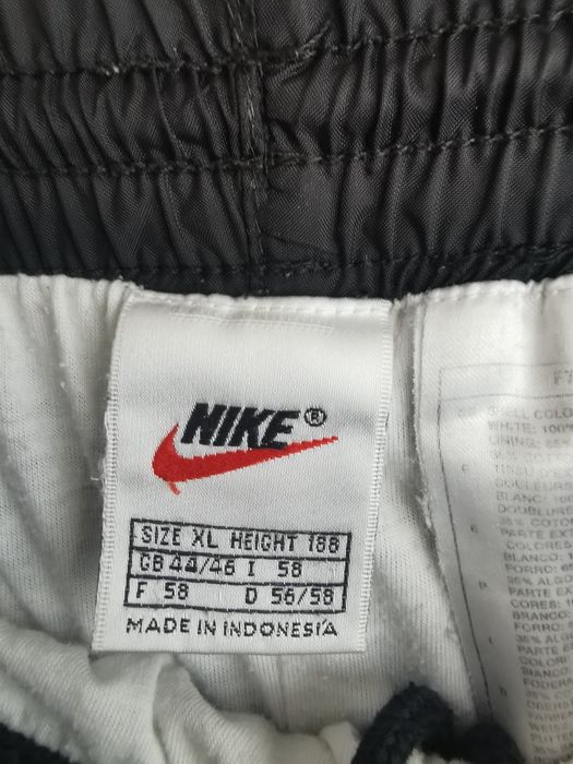 Męskie spodnie dresowe szelesty Nike 90's XL