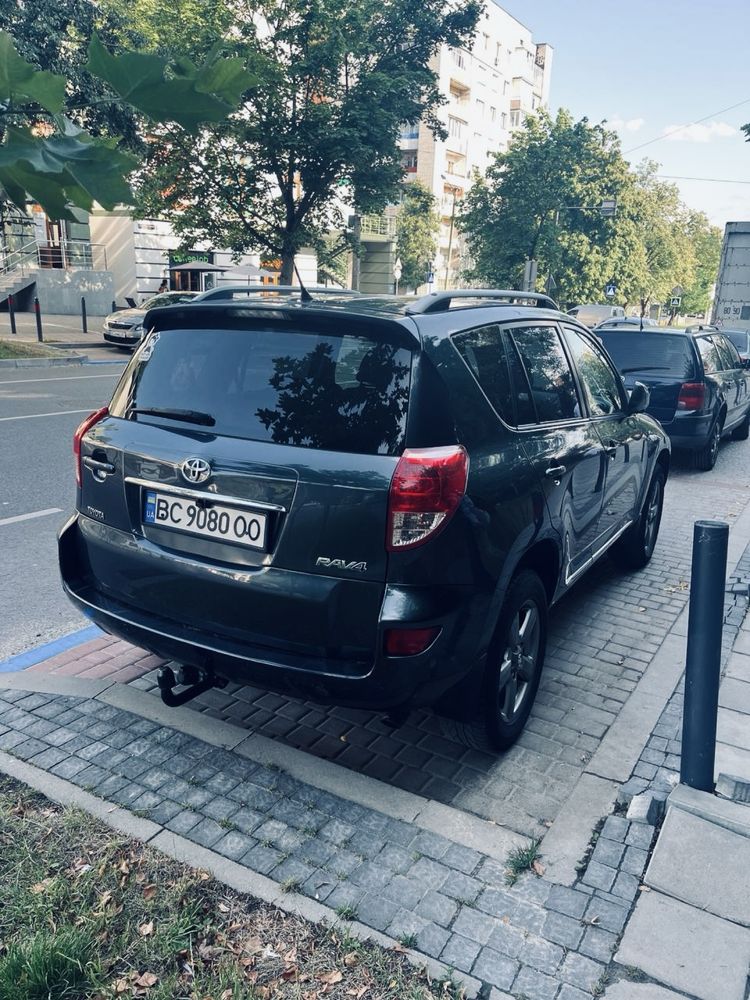 Продам Toyota Rav4 2008р 2.2д