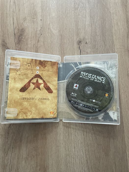 Jogo Resistance Fall of Man (BSES 00001) PlayStation 3 (CIB)