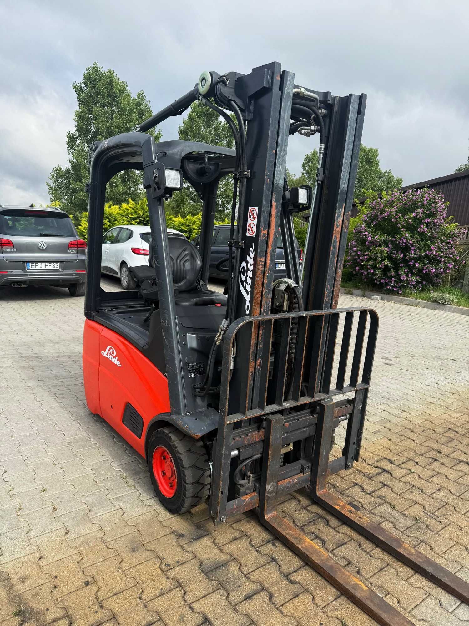 wózek widłowy elektryczny LINDE E14-01 1.4T Triplex 4.60m 6600mtg 2012