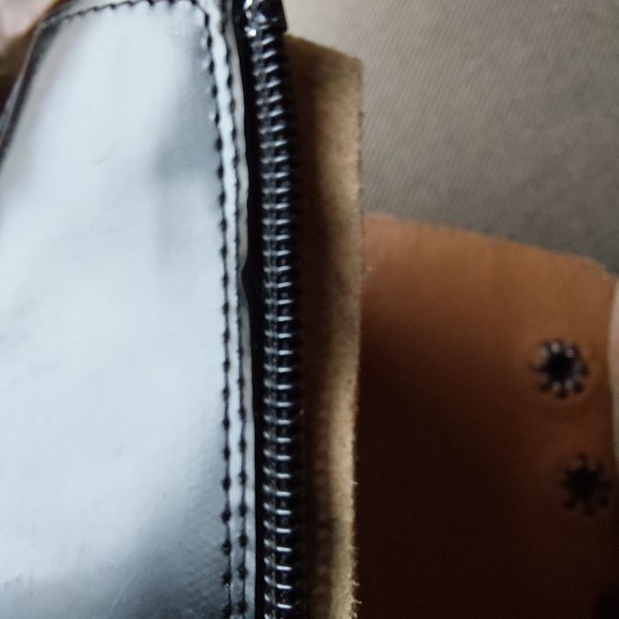 Skórzane buty na zamek luksusowej włoskiej marki