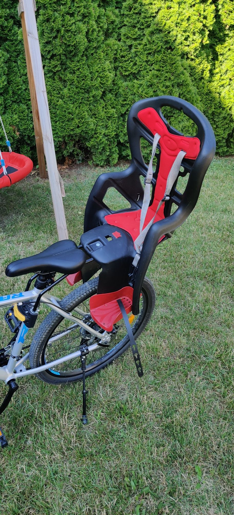 Fotelik rowerowy BELLELLI Pepe Standard Czarno-czerwony używany!