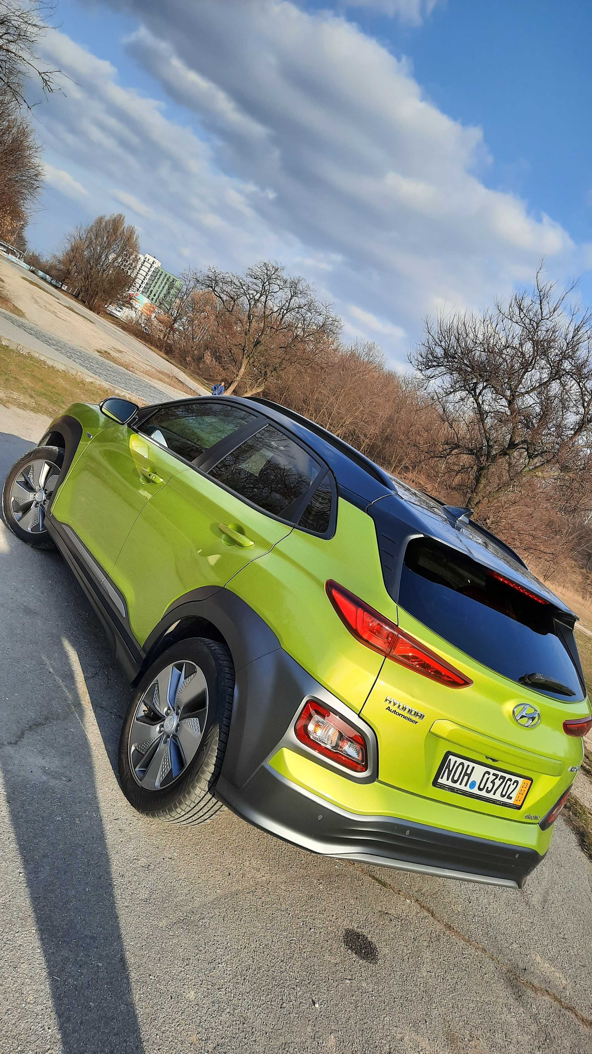 Hyundai Kona Premium 2-Tone 64квт.